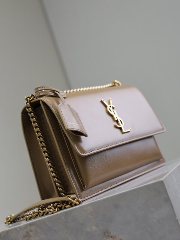 img_f8c0bdc9_20241106_i1730875334_6004_7_jpg YSL 25S SUNSET BAG 22 IN BROWN CALFSKIN GOLD HARDWRE