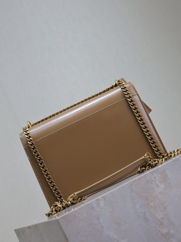 img_f8c0bdc9_20241106_i1730875334_8237_8_jpg YSL 25S SUNSET BAG 22 IN BROWN CALFSKIN GOLD HARDWRE