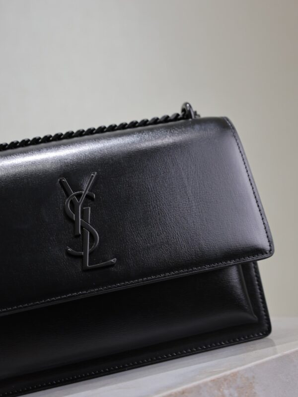img_f8c0bdc9_20241106_i1730876592_1194_5_jpg YSL 25S SUNSET BAG 22 IN BLACK CALFSKIN BLACK HARDWRE