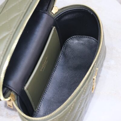 img_f8c0bdc9_20241118_i1731909754_1107_7_jpg GABY MINI VANITY BAG 18 IN ARMY GREEN LAMBSKIN