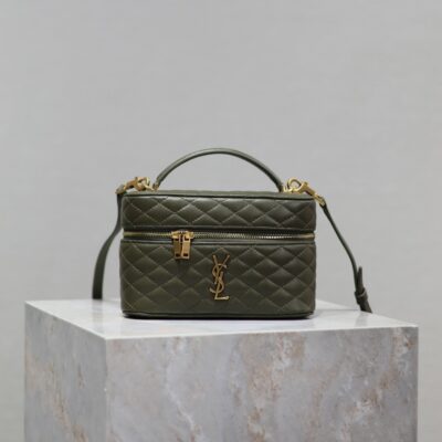 img_f8c0bdc9_20241118_i1731909754_2181_0_jpg GABY MINI VANITY BAG 18 IN ARMY GREEN LAMBSKIN