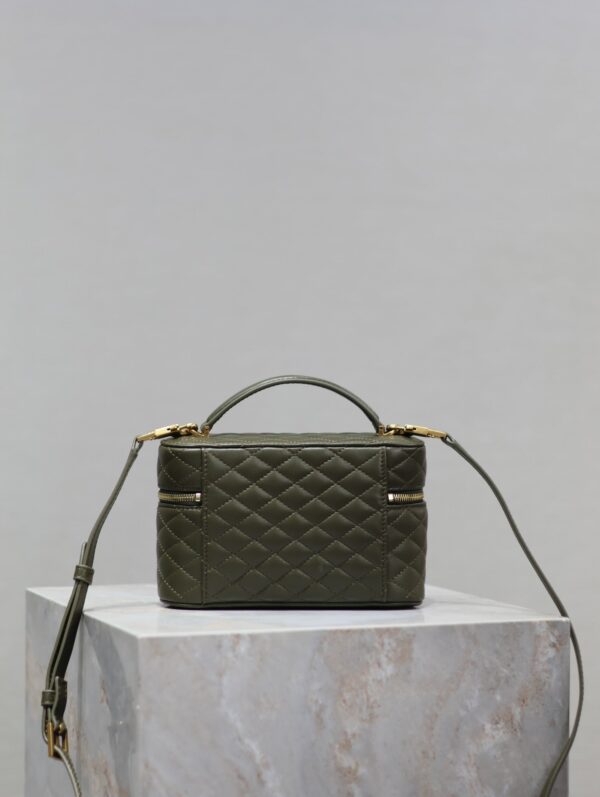img_f8c0bdc9_20241118_i1731909754_8780_8_jpg GABY MINI VANITY BAG 18 IN ARMY GREEN LAMBSKIN