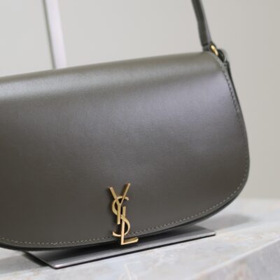 MINI VOLTAIRE IN BOX 17 IN KOMBU GREEN CALFSKIN GOLD LOGO