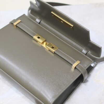 img_f8c0bdc9_20241118_i1731911119_4020_0_jpg MANHATTAN IN BOX SMALL 24 IN KOMBU GREEN CALFSKIN GOLD HARDWARE