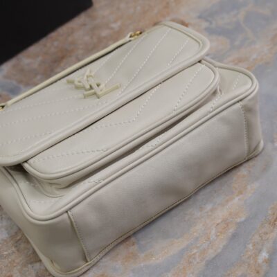 NIKI BABY 22 IN RICE WHITE LAMBSKIN GOLD CHAIN