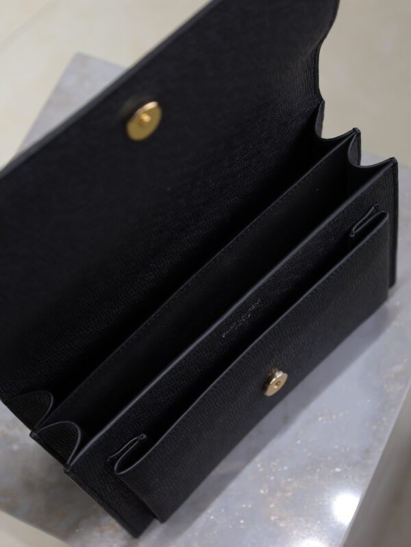 img_f8c0bdc9_20241204_i1733284527_1629_8_jpg YSL 25S SUNSET MEDIUM 22 IN BLACK GRAINED CALFSKIN GOLD HARDWRE
