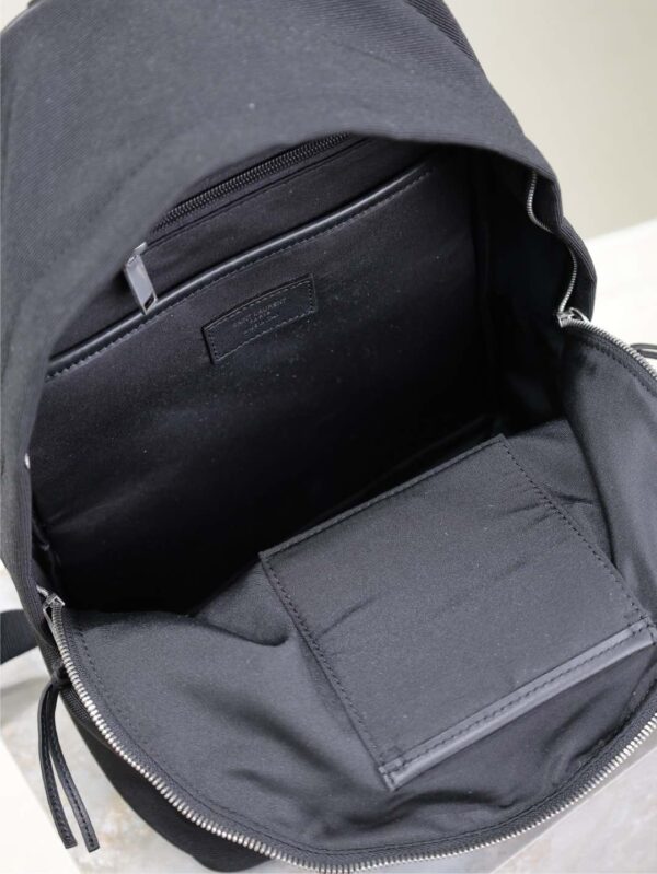 img_f8c0bdc9_20241206_1733457354_121_jpg CITY BACKPACK 35 IN BLACK CANVAS