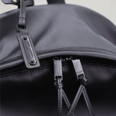 CITY BACKPACK 38 IN BLACK SILK