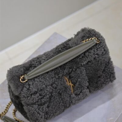 img_f8c0bdc9_20241212_1733983163_964_jpg JAMIE BAG 20 IN DARK GRAY LAMB WOOL