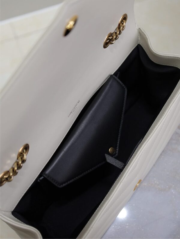 LOULOU MEDIUM 29 IN WHITE SHEEPSKIN GOLD HARDWARE