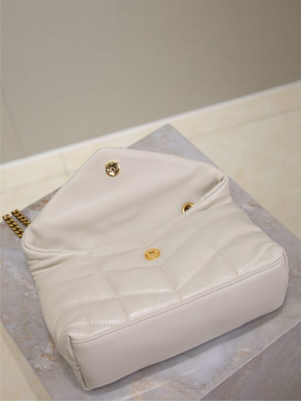 img_f8c0bdc9_20241228_i1735372490138_252_0_7_jpg YSL 25S LOULOU PUFFER MINI 23 IN BLANC VINTAGE CALFSKIN GOLD HARDWRE