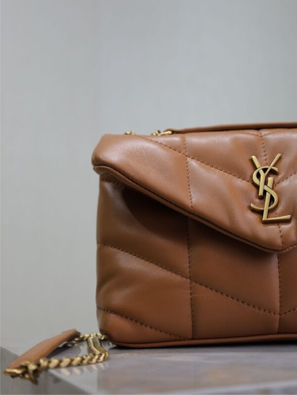YSL 25S LOULOU PUFFER MINI 23 IN CARAMEL CALFSKIN GOLD HARDWARE