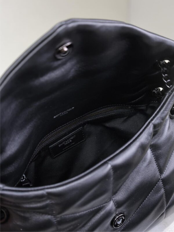 YSL 25S LOULOU PUFFER MM 29 IN BLACK CALFSKIN BLACK HARDWARE