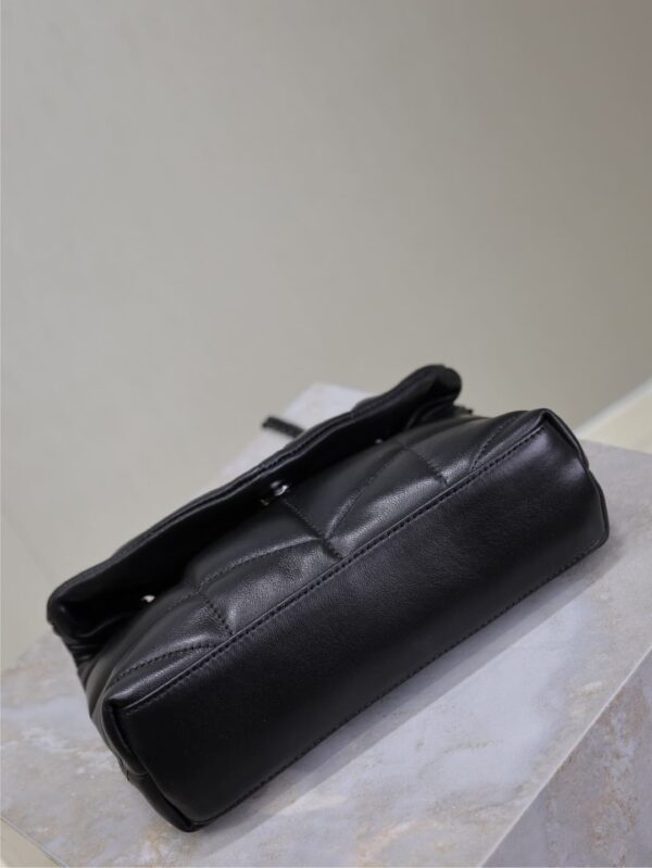 YSL 25S LOULOU PUFFER MINI 23 IN BLACK CALFSKIN BLACK HARDWARE