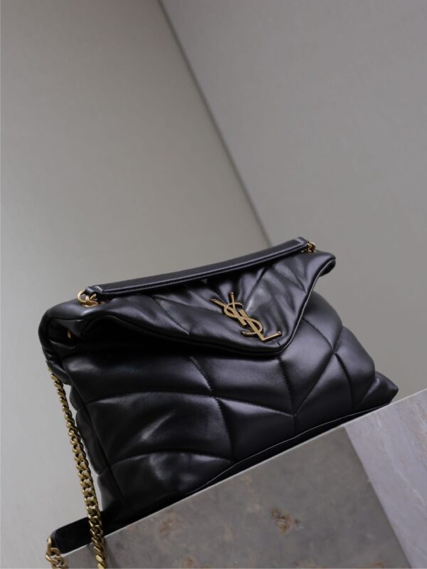 YSL 25S LOULOU PUFFER GM 35 IN BLACK CALFSKIN GOLD HARDWARE