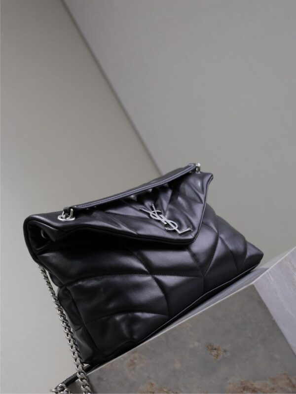 YSL 25S LOULOU PUFFER GM 35 IN BLACK CALFSKIN SILVER HARDWARE