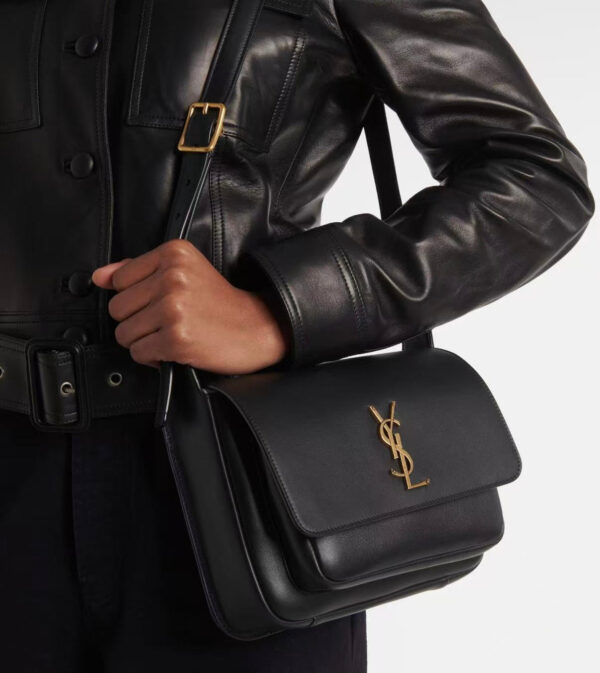 img_f8c0bdc9_20250115_i1736923209423_8781_0_1_jpg YSL 25S NIKI BABY 22 IN BLACK CALFSKIN GOLD HARDWRE