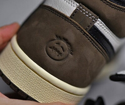 Jordan 1 High Travis Scott CD4487-100