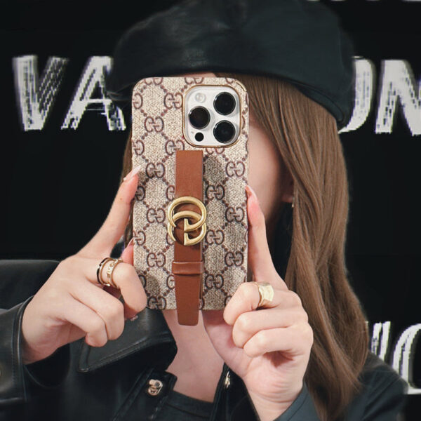 lv07-017 GG iPhone Case With Holder Brown