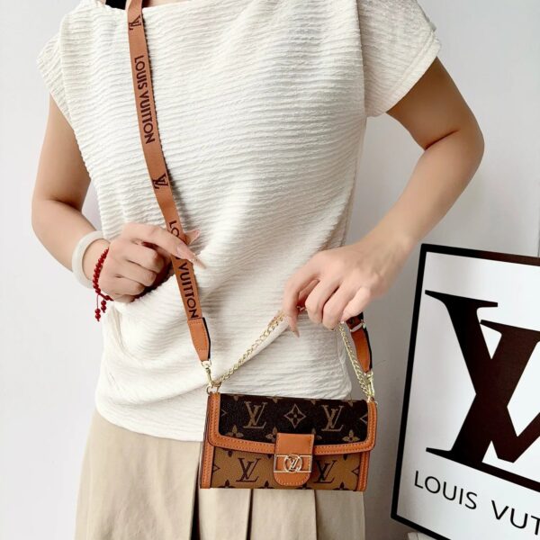 Luxury LV Phone Case with Flip Walle for iPhone 12-18 Pro & Pro Max